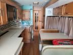 2005 Winnebago 2005 Workhorse Custom Chassis Motorhome Chassis W2