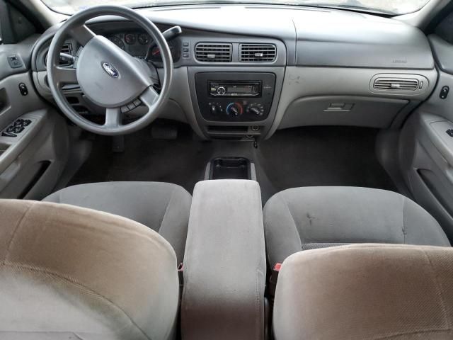 2005 Ford Taurus SE