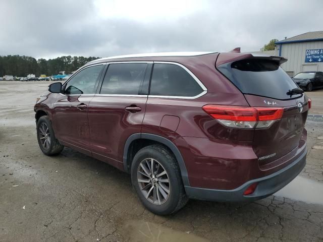 2018 Toyota Highlander SE