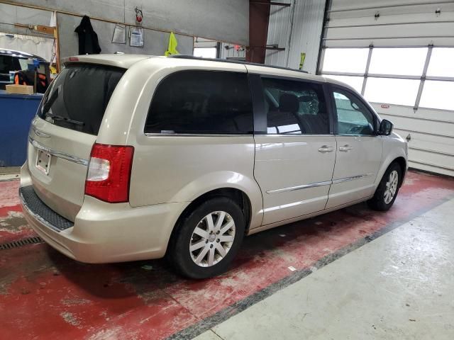 2012 Chrysler Town & Country Touring