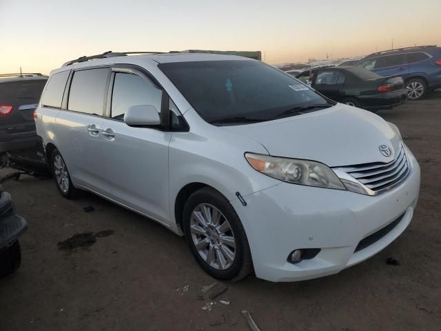 2011 Toyota Sienna XLE