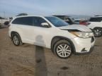 2014 Toyota Highlander LE