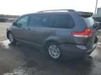 2013 Toyota Sienna XLE