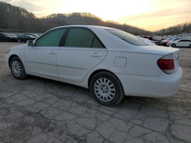 2005 Toyota Camry LE