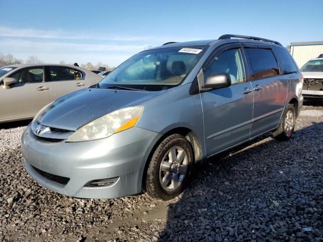 2007 Toyota Sienna CE