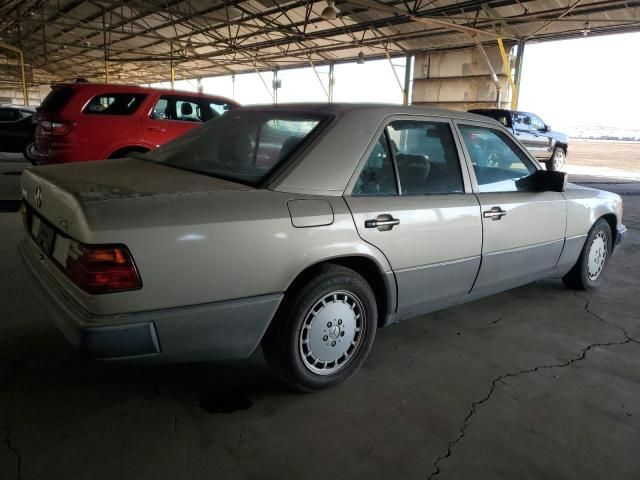 1990 Mercedes-Benz 300 E 2.6