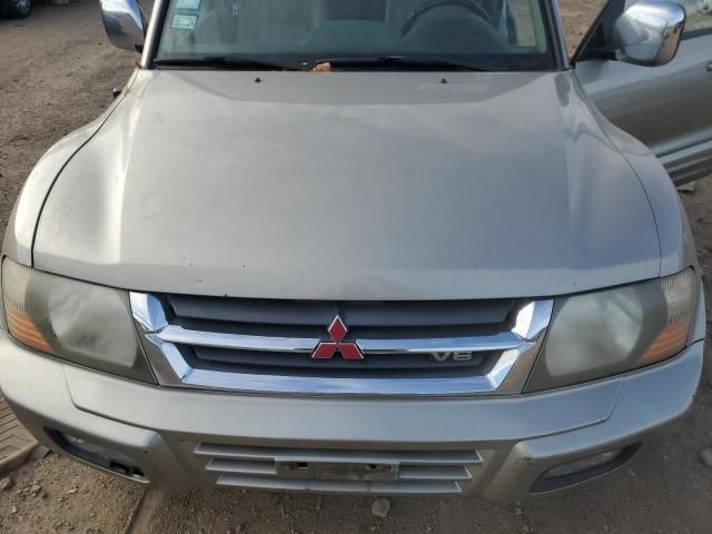 2001 Mitsubishi Montero Limited