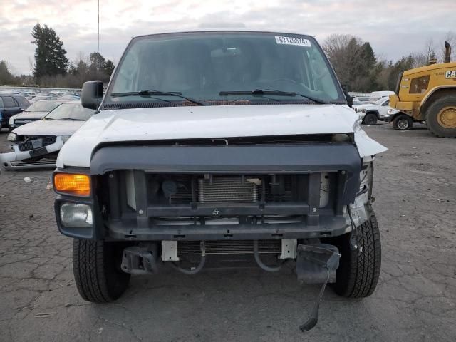 2013 Ford Econoline E350 Super Duty Van