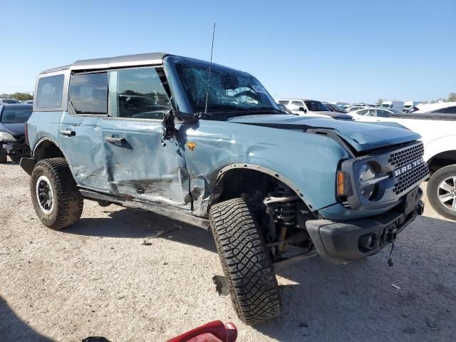 2023 Ford Bronco Base