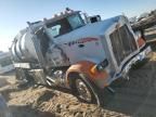 2002 Peterbilt 378