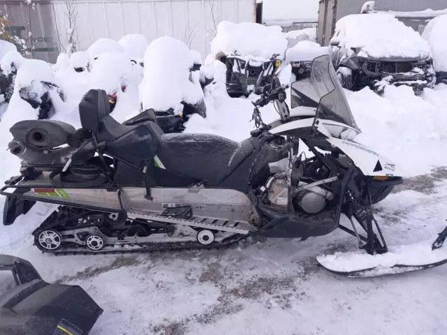 2018 Arctic Cat Snowmobile