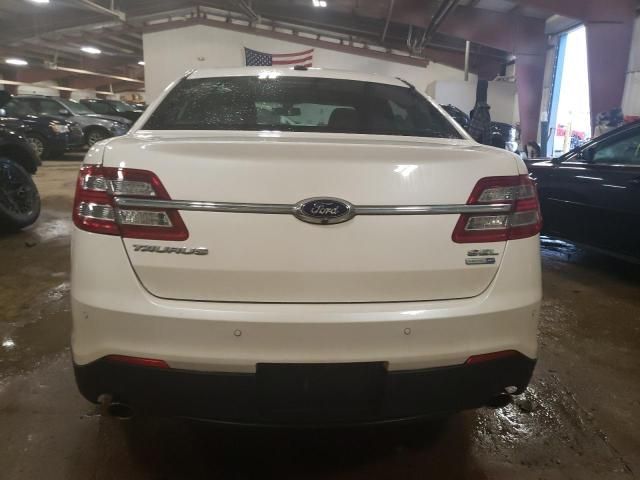 2018 Ford Taurus SEL