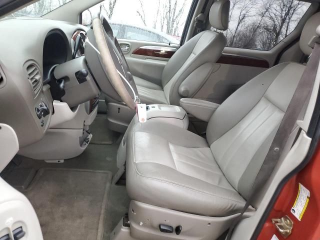 2006 Chrysler Town & Country Touring