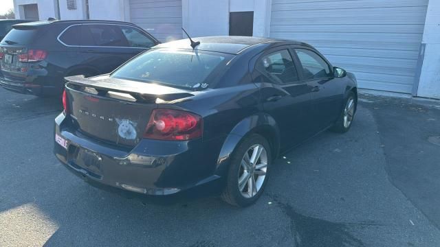 2012 Dodge Avenger SE