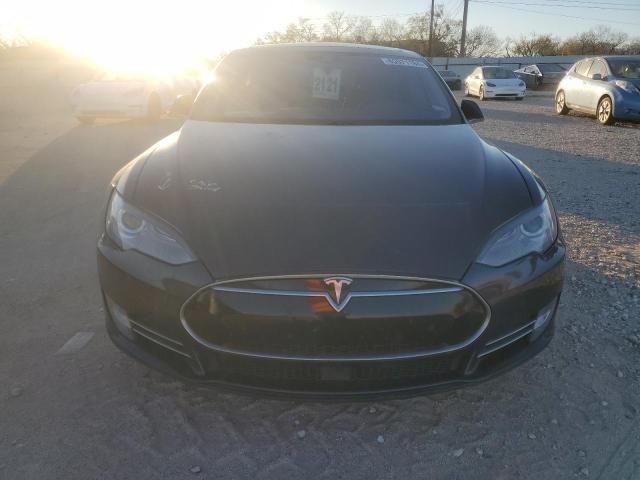 2014 Tesla Model S