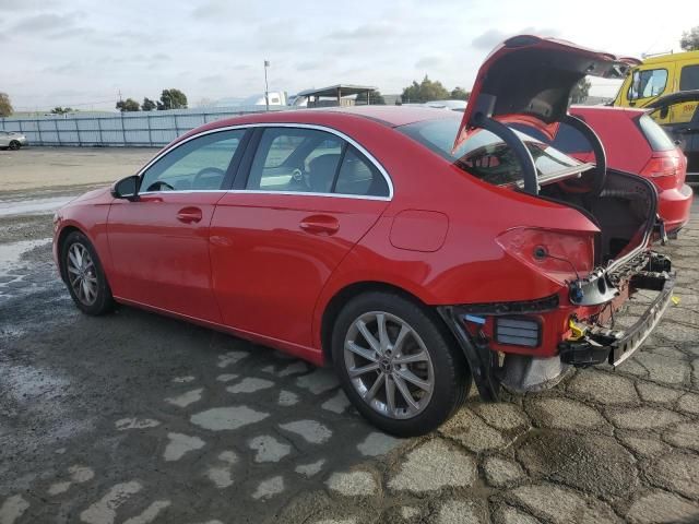 2020 Mercedes-Benz A 220