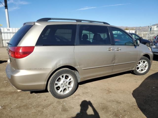 2004 Toyota Sienna XLE