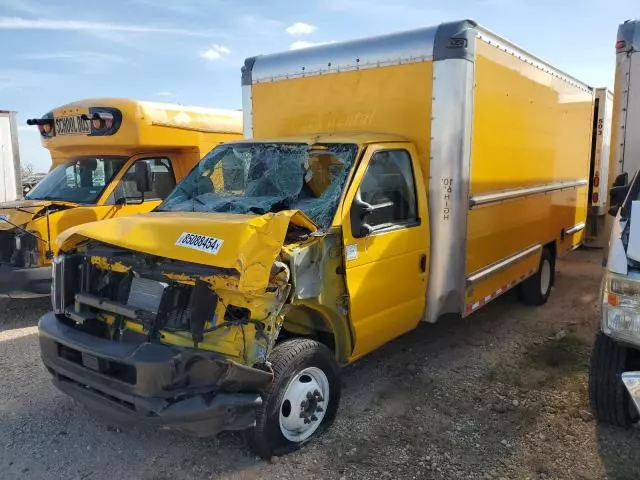 2023 Ford Econoline E350 Super Duty Cutaway Van