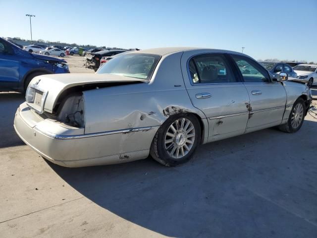 2004 Lincoln Town Car Ultimate