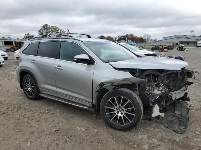 2018 Toyota Highlander SE