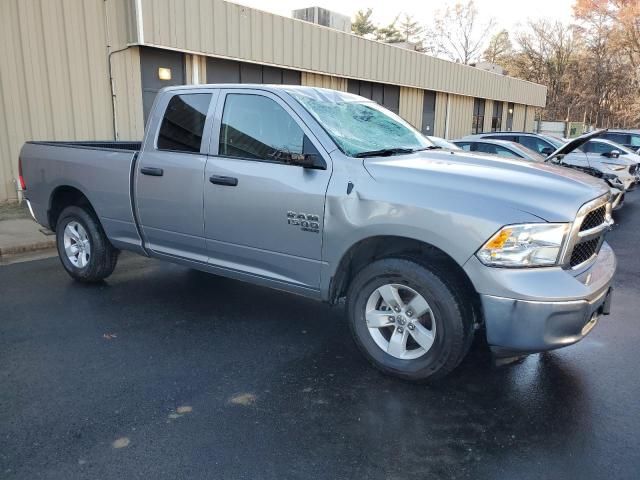 2024 Dodge RAM 1500 Classic SLT