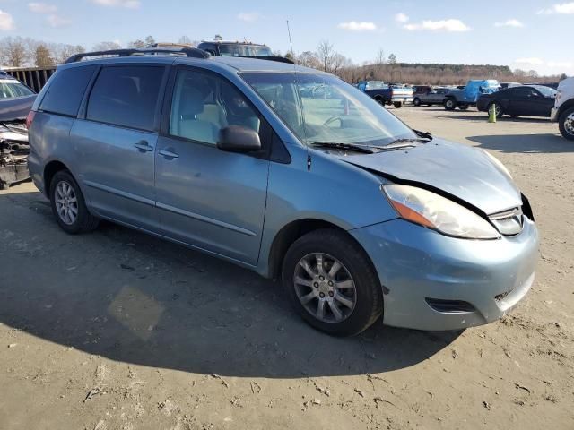 2009 Toyota Sienna CE