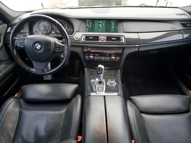 2012 BMW 750 XI