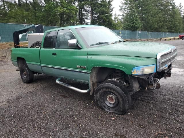 1997 Dodge RAM 2500