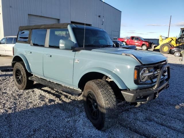 2021 Ford Bronco Base