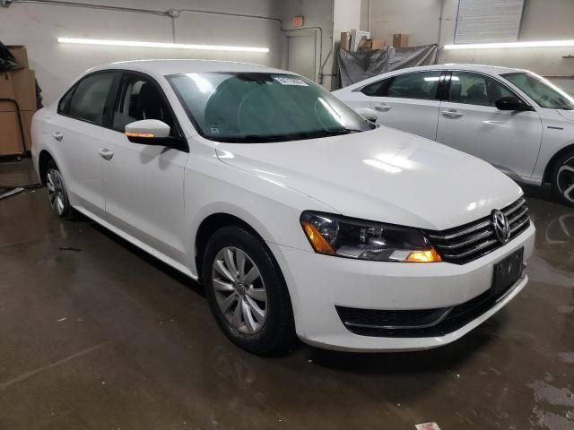 2013 Volkswagen Passat S