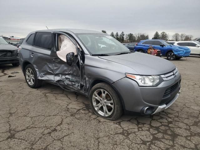 2015 Mitsubishi Outlander SE