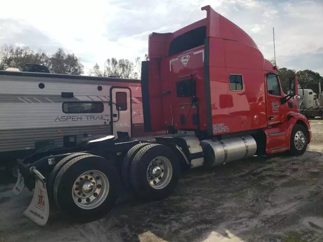 2016 Peterbilt 579