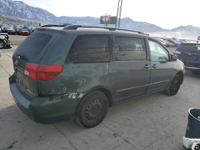 2005 Toyota Sienna CE