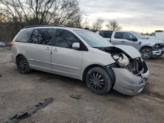 2007 Toyota Sienna XLE