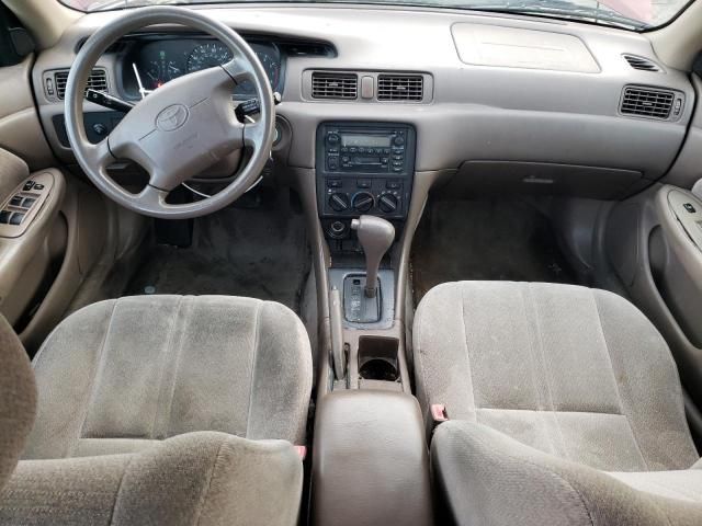 2000 Toyota Camry CE