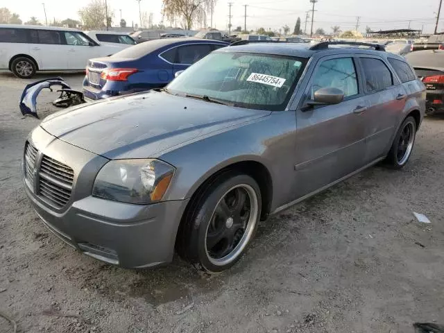 2005 Dodge Magnum SXT