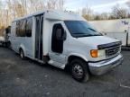 2004 Ford Econoline E350 Super Duty Cutaway Van