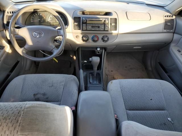 2004 Toyota Camry LE