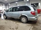 2006 Chrysler Town & Country LX