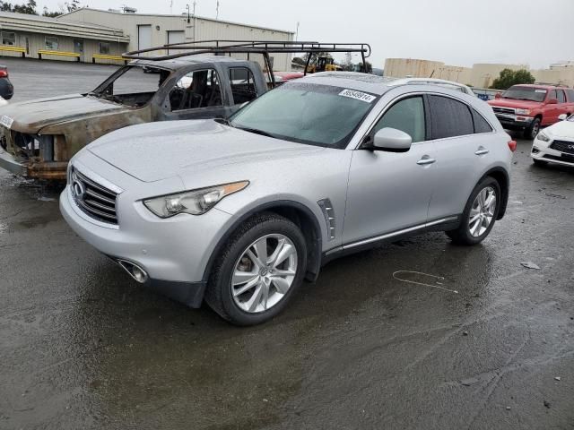 2012 Infiniti FX35