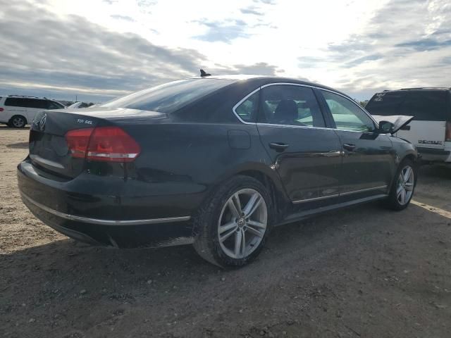 2014 Volkswagen Passat SEL