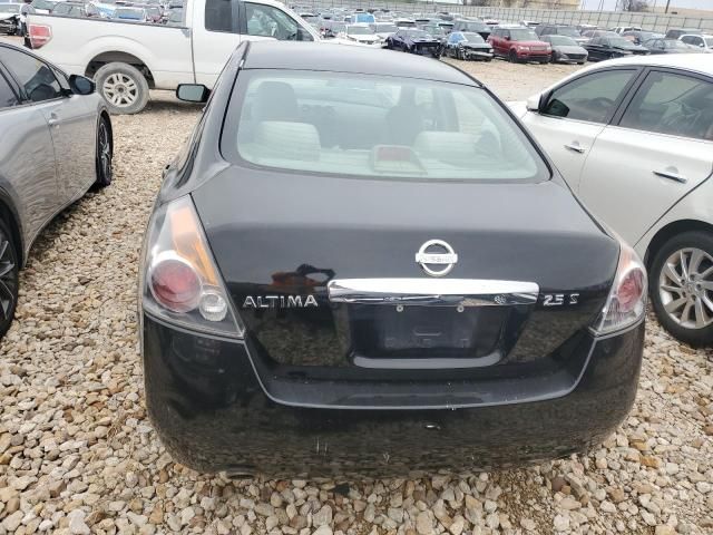 2010 Nissan Altima Base