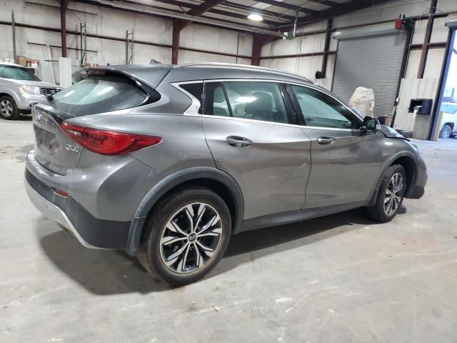 2017 Infiniti QX30 Base