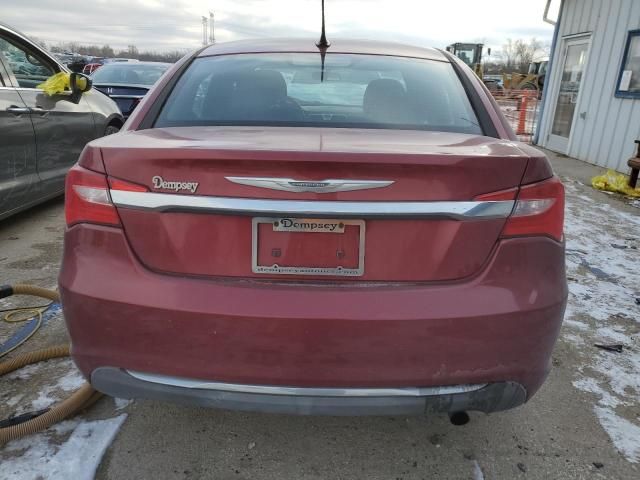 2013 Chrysler 200 Touring