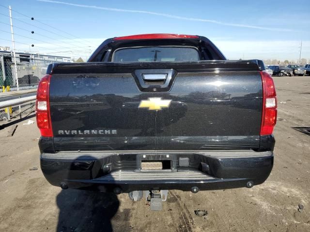 2013 Chevrolet Avalanche LT