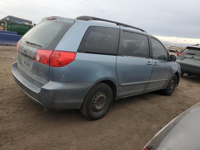 2009 Toyota Sienna CE