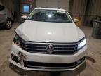 2016 Volkswagen Passat SE