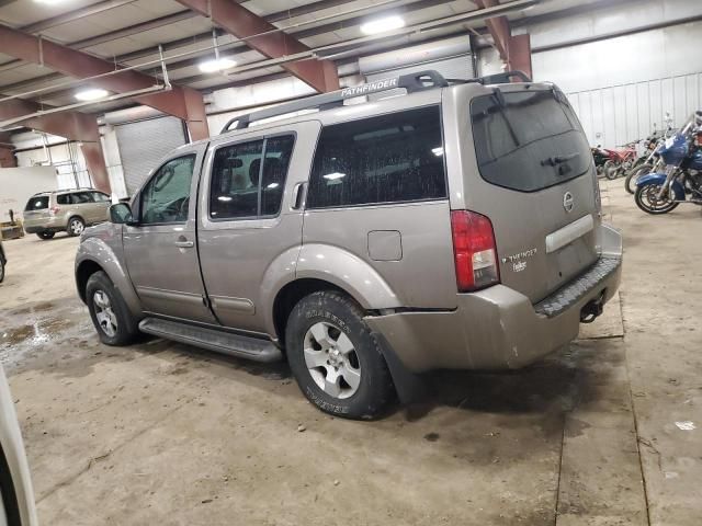 2006 Nissan Pathfinder LE