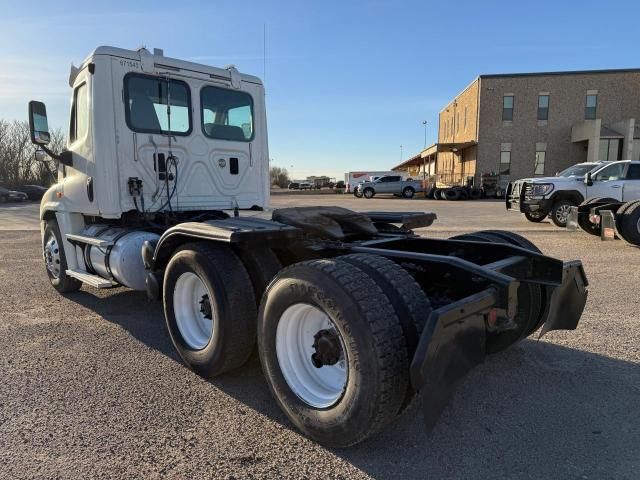 2014 Freightliner Cascadia 125