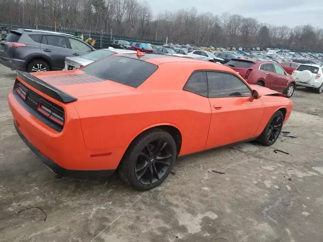 2018 Dodge Challenger SXT